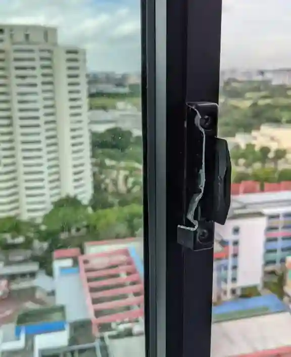The Significance of Repairing Window Hinges